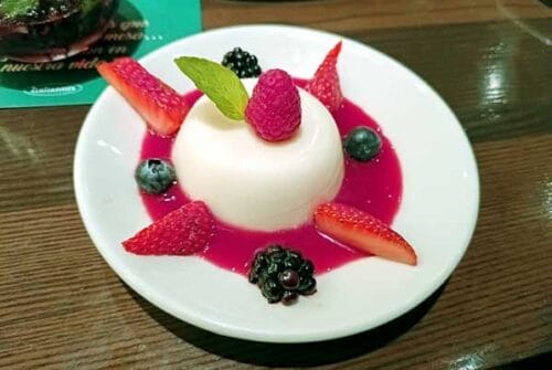 Celebrazione al Amor en Italianni’s: postres, vino y sobremesa para celebrar el momento más dulce