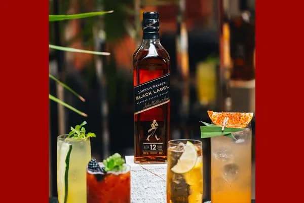 8 cócteles con Johnnie Walker para celebrar el Día Internacional del Whisky Escocés