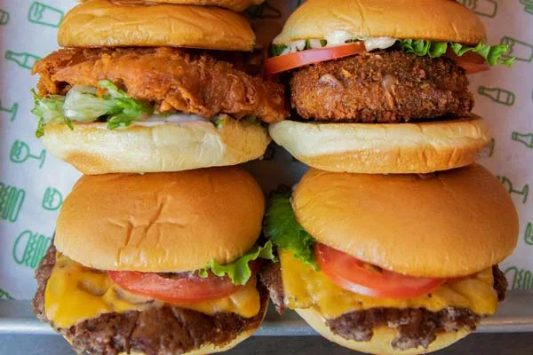 Shake Shack ofrece 20% de descuento en órdenes grandes para disfrutar el Super Bowl