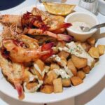 Camarones Jumbo con papas