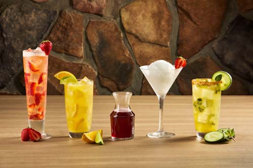 Olive Garden lanza festival “La Nostra Pizza” con pizzas artesanales y cócteles de temporada 2 cocteles de temporada Olive Garden