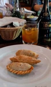 trío de empanaditas