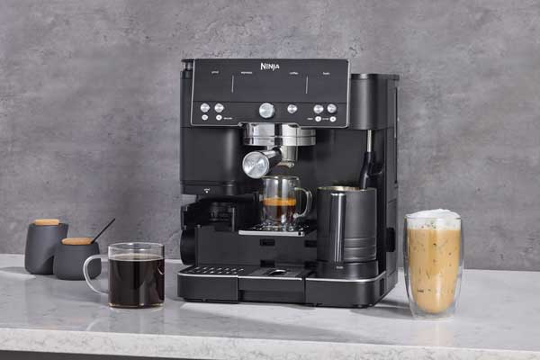 SharkNinja presenta Ninja CREAMi y Ninja Luxe Café Black: los íconos de las cocinas total black