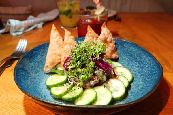 Ennea: Sabores del Egeo y el Mediterráneo oriental en las Lomas de Chapultepec