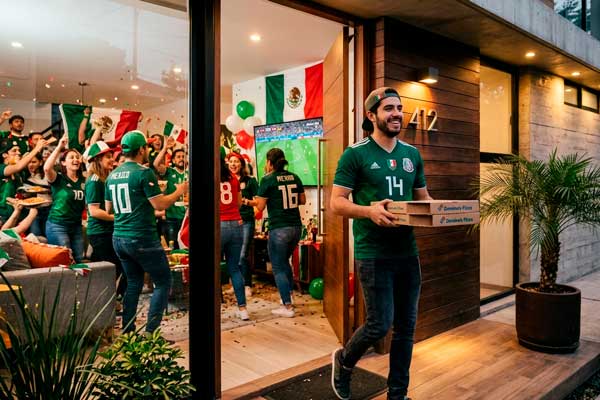 ¿Cuánto festejó México su triunfo? Un millón de viajes y 180 mil pedidos de comida en una sola noche