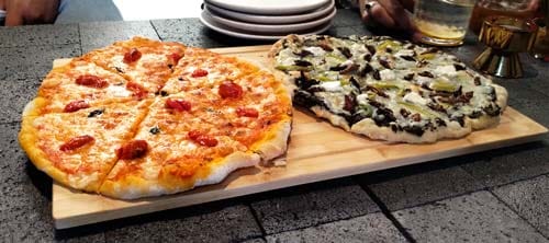 Casa Obsidiana: Un espacio que reúne diseño mexicano y café de especialidad en Teotihuacán 4 viernes y sábado de pizza en Casa Obsidiana