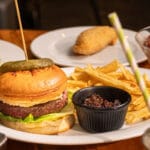 Fútbol, parrilla argentina y cocteles de autor: los restaurantes ideales para disfrutar del Mundial 2026 3 Restaurantes mundial 2026