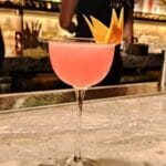 ¿Aceite de oliva Carapelli en tu copa? El innovador concurso de mixología que desafía los límites del sabor 2 Fuego Rosa Coctel con aceite de oliva