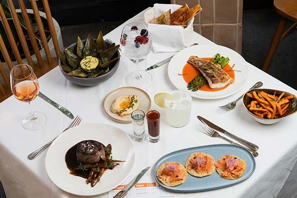 Croasán amplía su oferta con la incorporación de carta de comidas