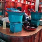 Las Tradicionales Cazuelas de Guisados: La calidez del hogar y la nostalgia mexicana conquistan la Roma 5 Las Tradicionales Cazuelas de Guisado