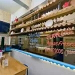 Las Tradicionales Cazuelas de Guisados: La calidez del hogar y la nostalgia mexicana conquistan la Roma 8 Las tradicionales cazuelas de Guisado