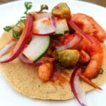Festival de Pozoles en El Restaurante Palacio: Una fiesta patria guiada por el chef Aquiles Chávez 12 Tostada de Pozole Rojo