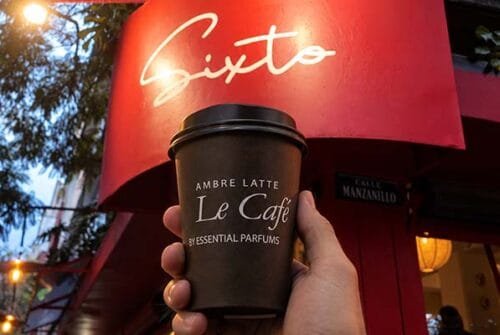 Café Sixto ofrece experiencia inspirada en Ambre Latte de Essential Parfums