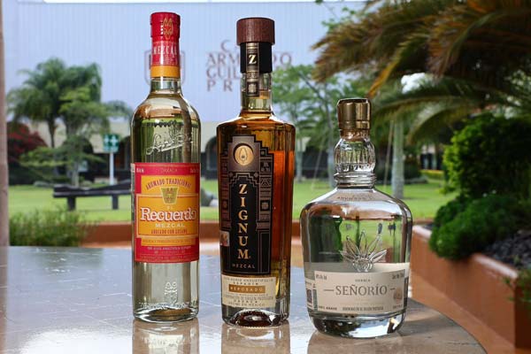 Mezcales para fiestas patrias: tres maridajes para celebrar a México 1 Mezcales para fiestas patrias: tres maridajes para celebrar a México