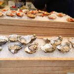 Brunch dominical en Rulfo: una experiencia gastronómica para compartir en Hyatt Regency Mexico City 2 almejas y ostiones